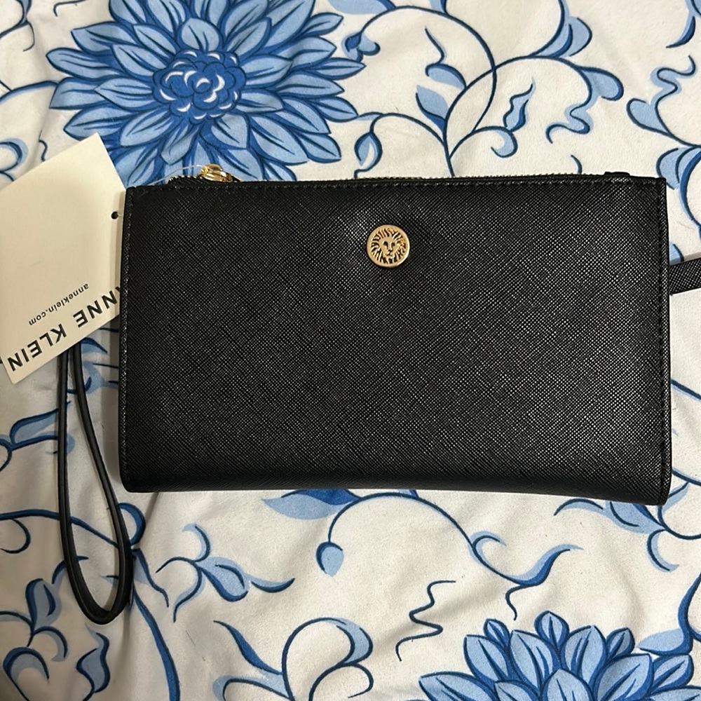 Anne Klein Phone wristlet